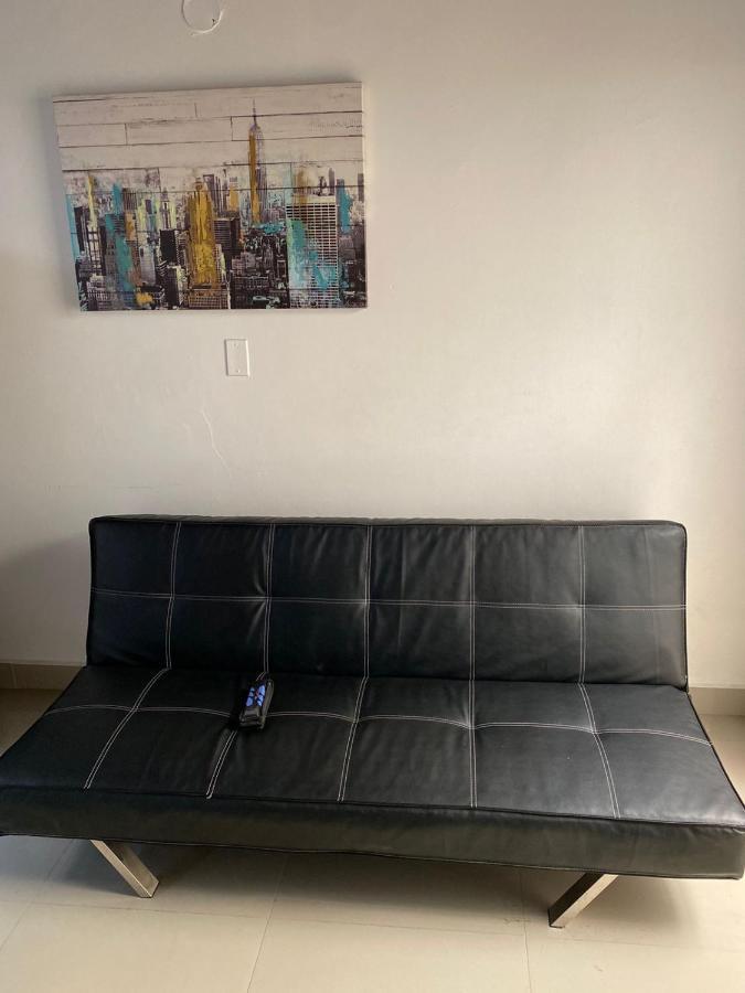 Apartamentos Excelente Ubicacion Medellin Bagian luar foto